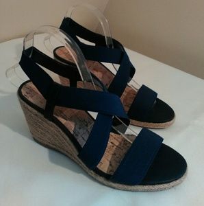 NWOT navy elastic wedge espadrilles